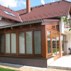 Renovace zimní zahrady po krupobití